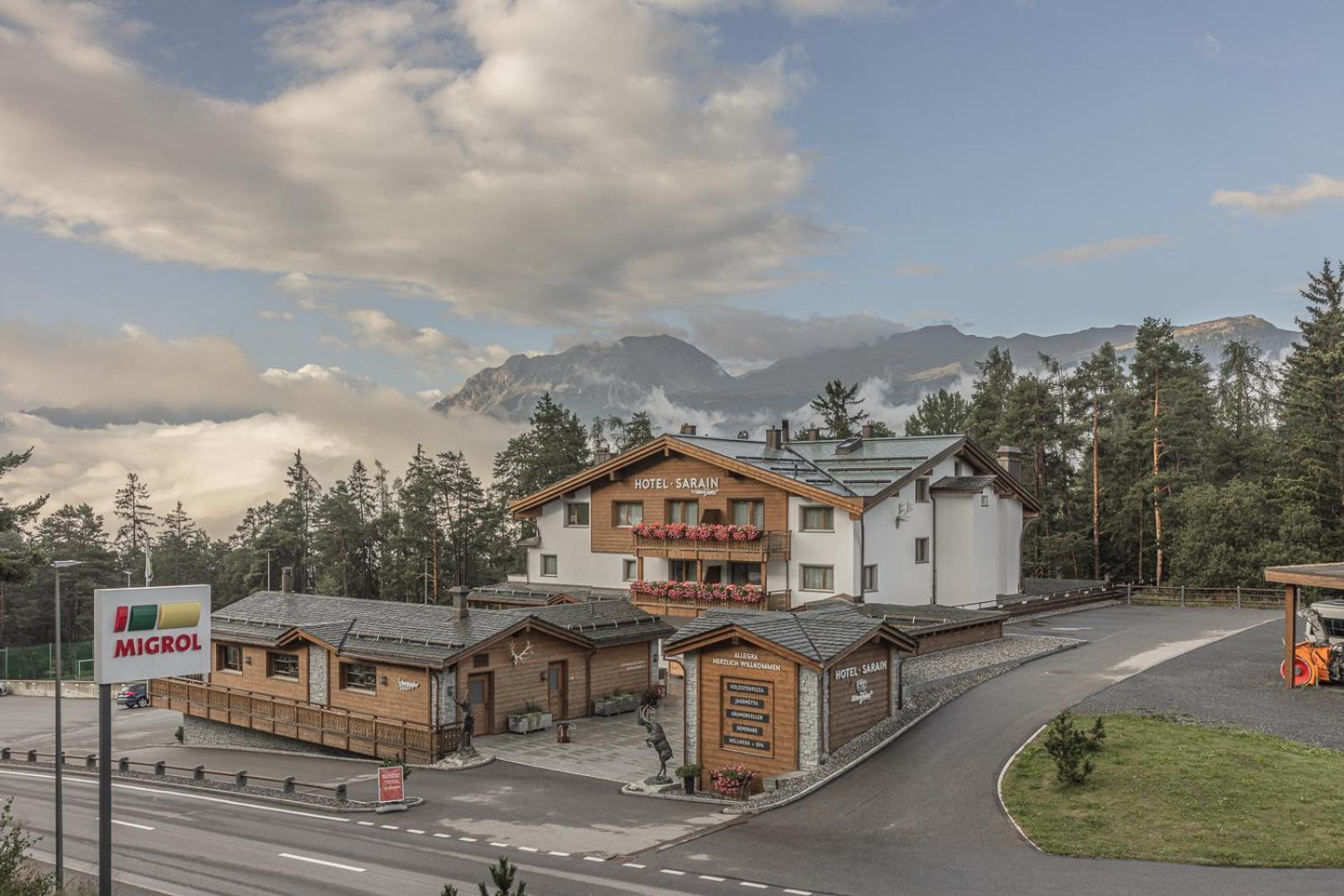 Hotel Sarain Active Mountain Resort Lenz Exteriör bild